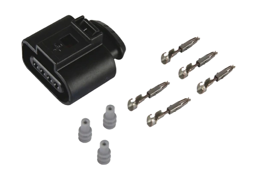 4-pole connector housing set