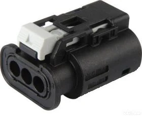 3-pole connector housing